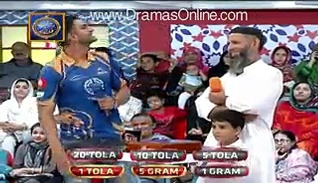Shoaib Malik ne Baba Ji Ko Harta Dekh Kar Un Ke Liye Kia Kia.. Dekhiye