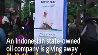 Indonesian Muslims gets free fuel by reading Quran