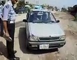KPK police ne chote bache ka challan kr de gari chalane pr