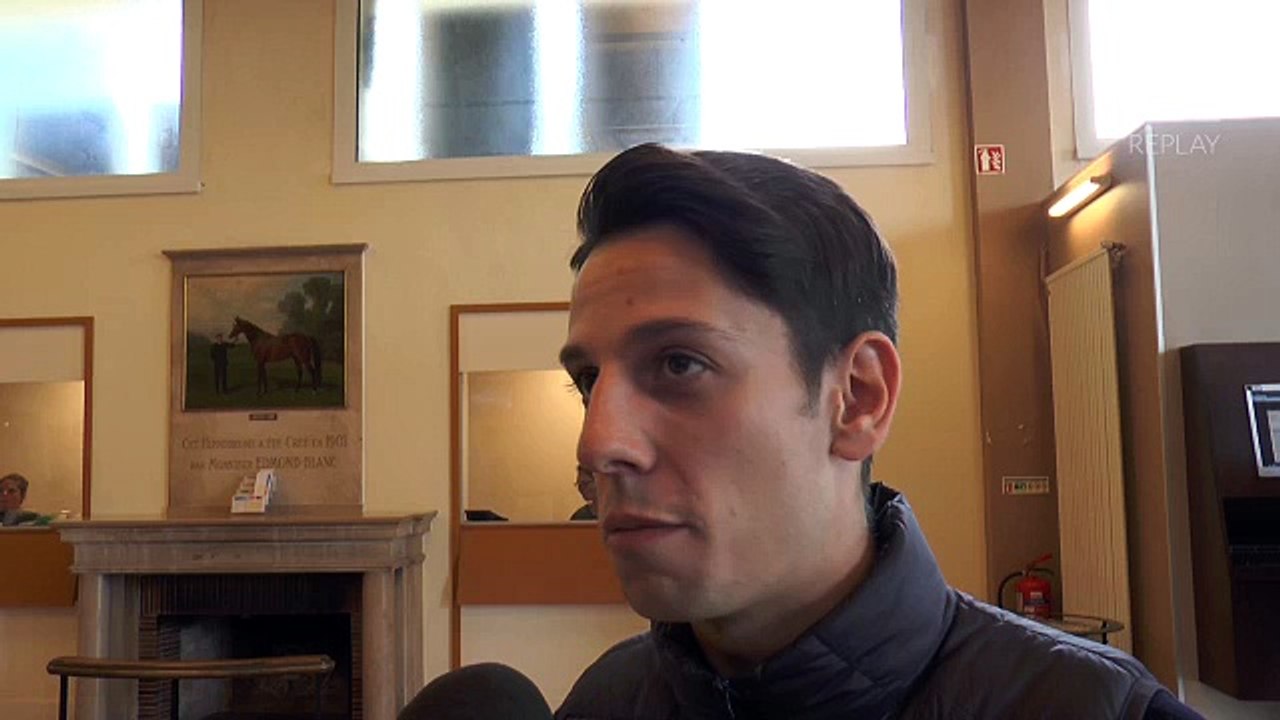 Christian Demuro présente La Cressonière, le 10 dans le Prix de Diane.