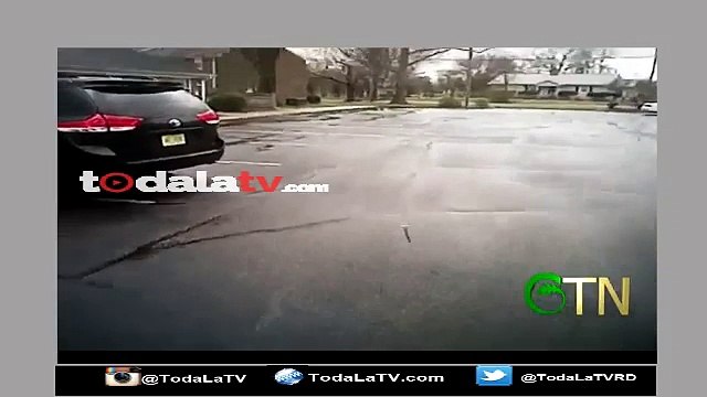 Cámara policial muestra momento exacto cuando un agente mata a una mujer-Video