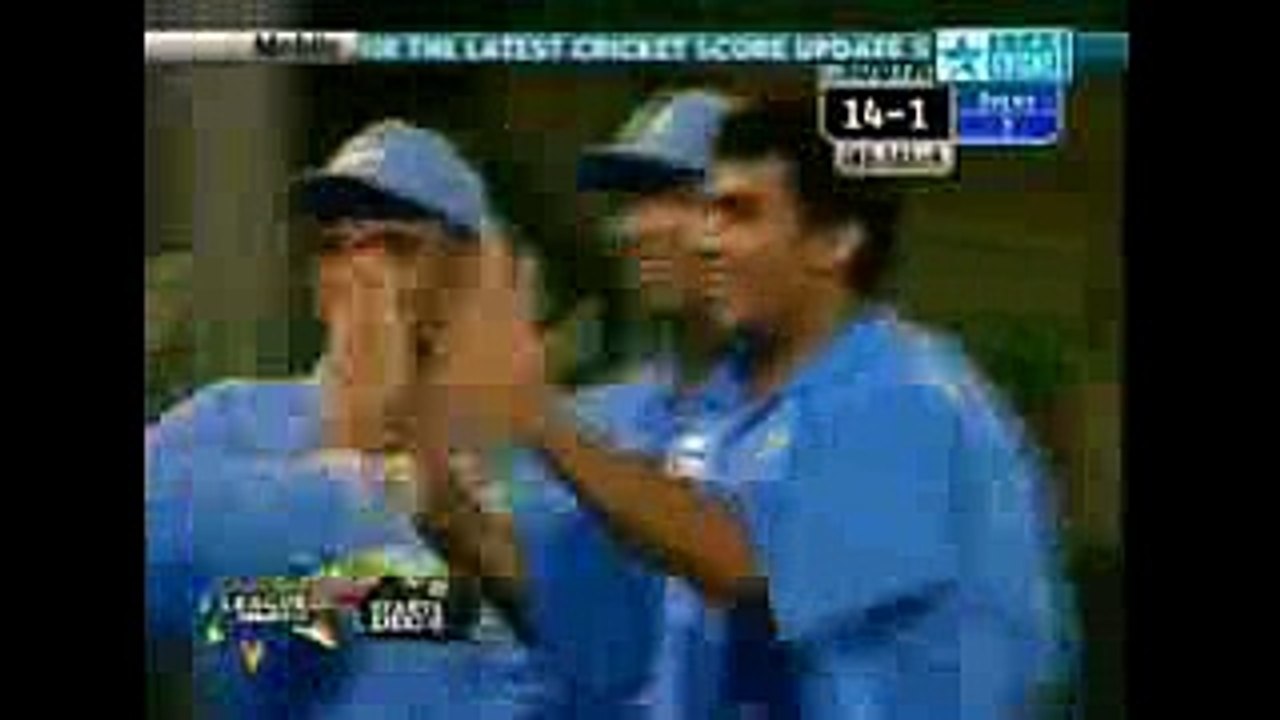 Cricket Videos Yuvi Top 7 Catches