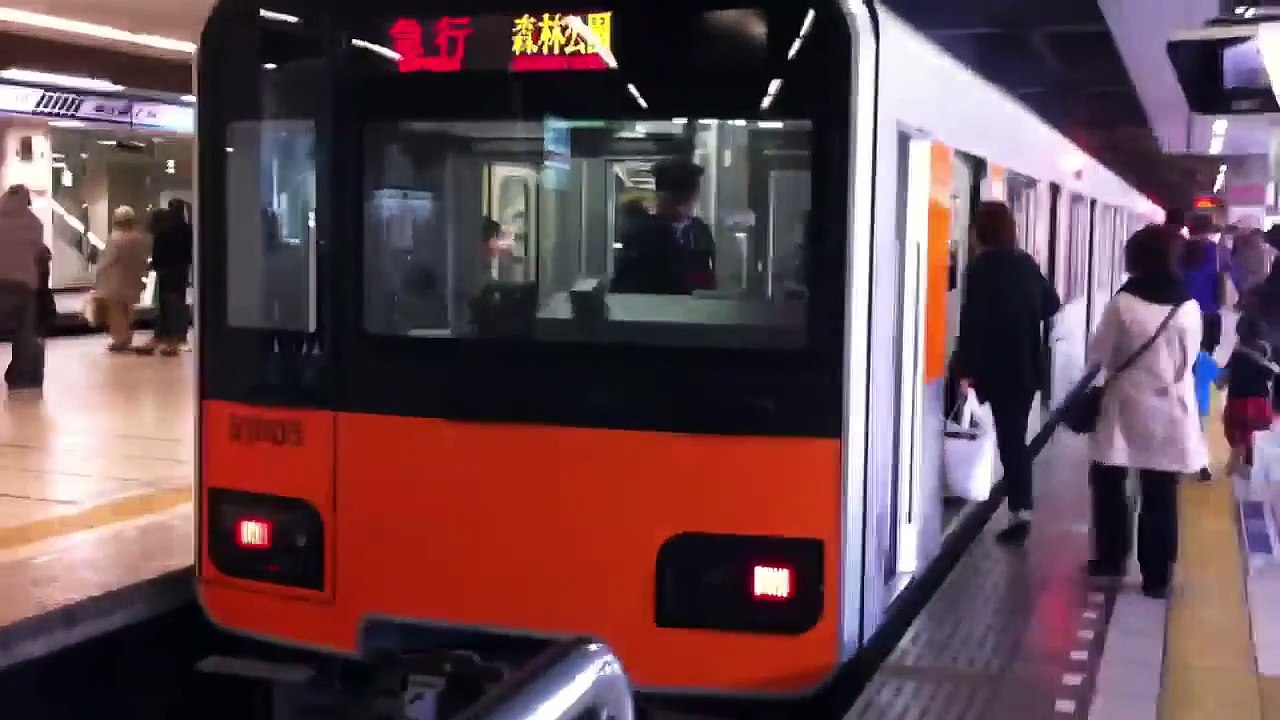 3/11-24 池袋2番ホーム Passenger