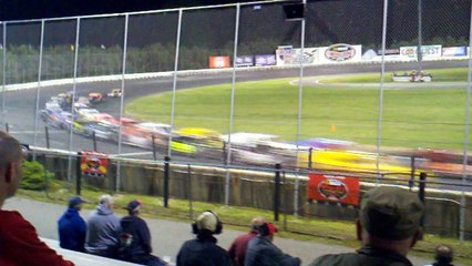 2012 Whelen Modified Tour Race At Stafford Motor Speedway - Start 05-25-2012