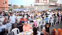 Adana Vatandaşlarla İftar Yaptı