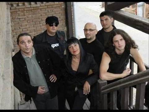 Agata feat Bajaga - Ceo zivot je bend