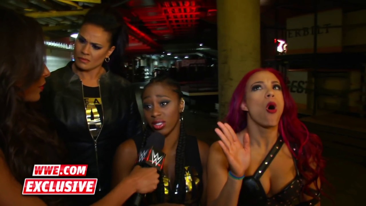 Sasha Banks denies tapping out to Becky Lynch- Raw Fallout, November 23, 2015 -