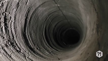 E SE PULÁSSEMOS NUM BURACO ATRAVÉS DO PLANETA