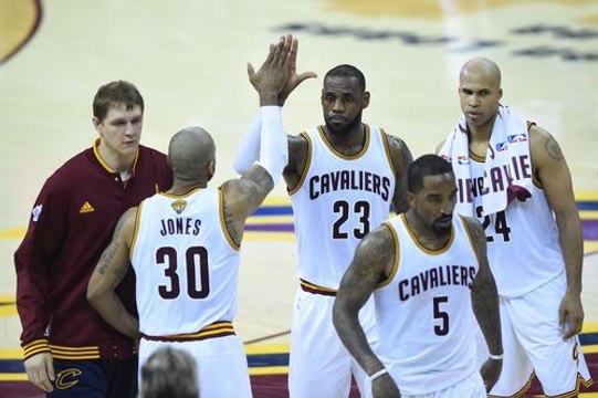 Can LeBron and the Cavs make NBA history in Game 7?