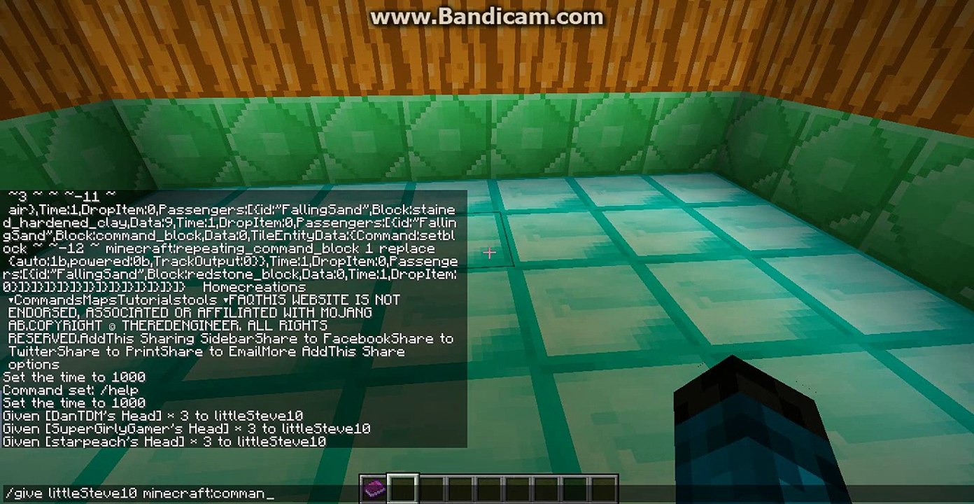 How to get a command block in Minecraft