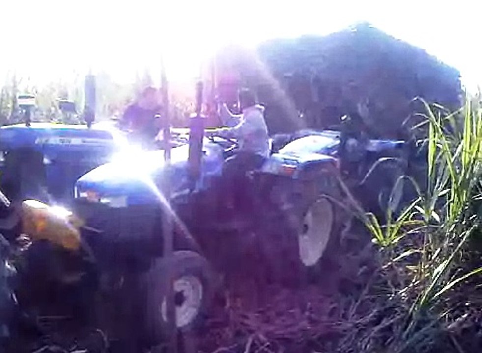 pandori nijjaran new holland (sugar kane trali 23 feet)