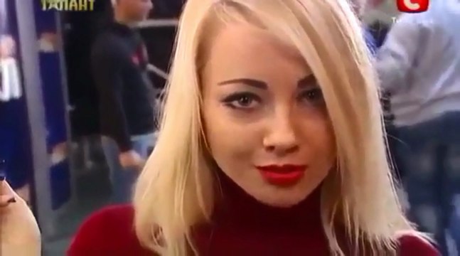 Когда девушка вышла на сцену, многие не ожидали от неё столь великолепного танца