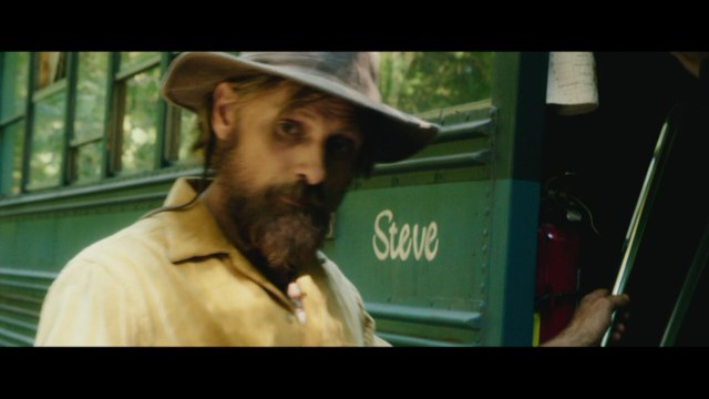 Kids Investigate Viggo Mortensen In 'Captain Fantastic' Scene
