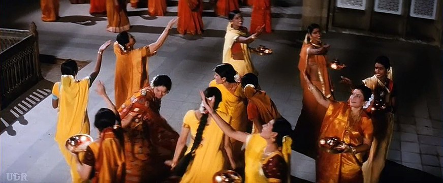 Chand Chupa Badal Mein - Hum Dil De Chuke Sanam [1999]