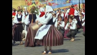 X jauniešu dziesmu un deju svētki 2010. Govju kazaks (25/41)