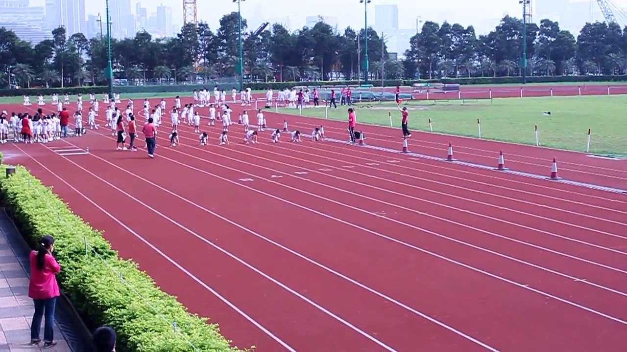 蘇浙小學運動會2013 - 小二60M - 10'25