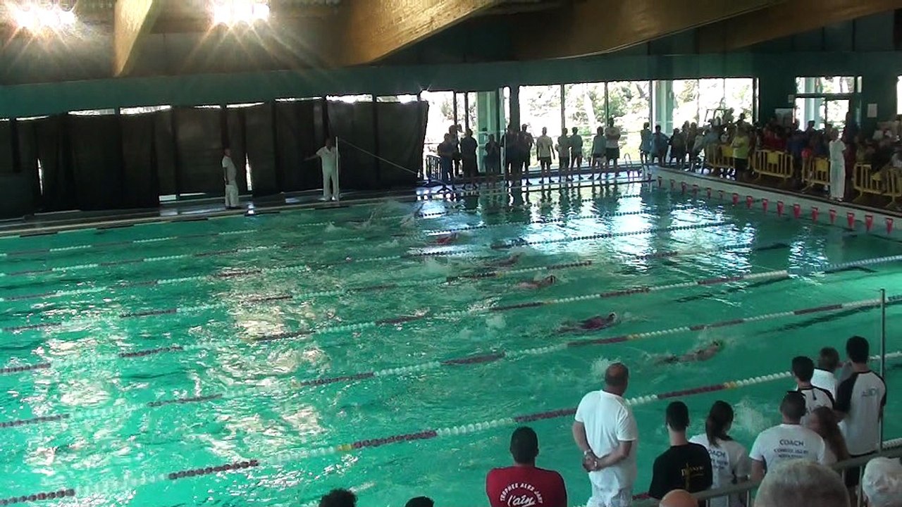 Rébecca Gensane remporte le 100 D des interclubs de Cassis Juin 2016