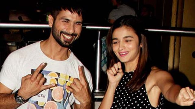Shahid Kapoor Alia Bhatt Enjoy Udta Punjab Success : First Day