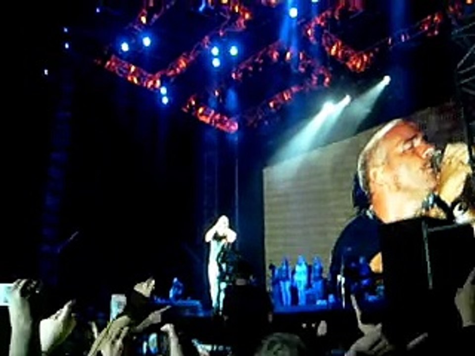 Eros Ramazzotti   Foggia 22 07 2010 Il cammino