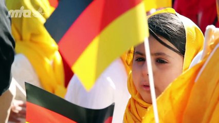 YEH ROOZ KAR MUBARAK - JALSA SALANA GERMANY 2012 - 720p