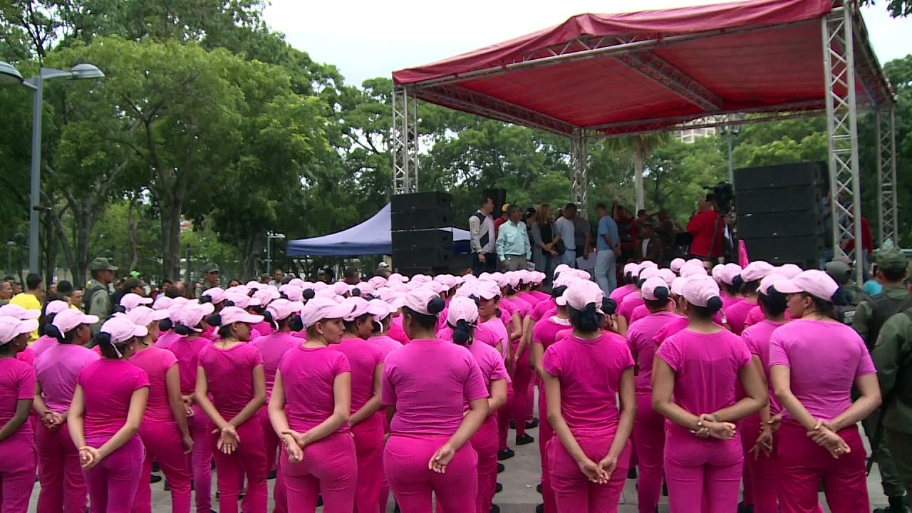 Venezuelas Regierung mobilisiert Häftlinge