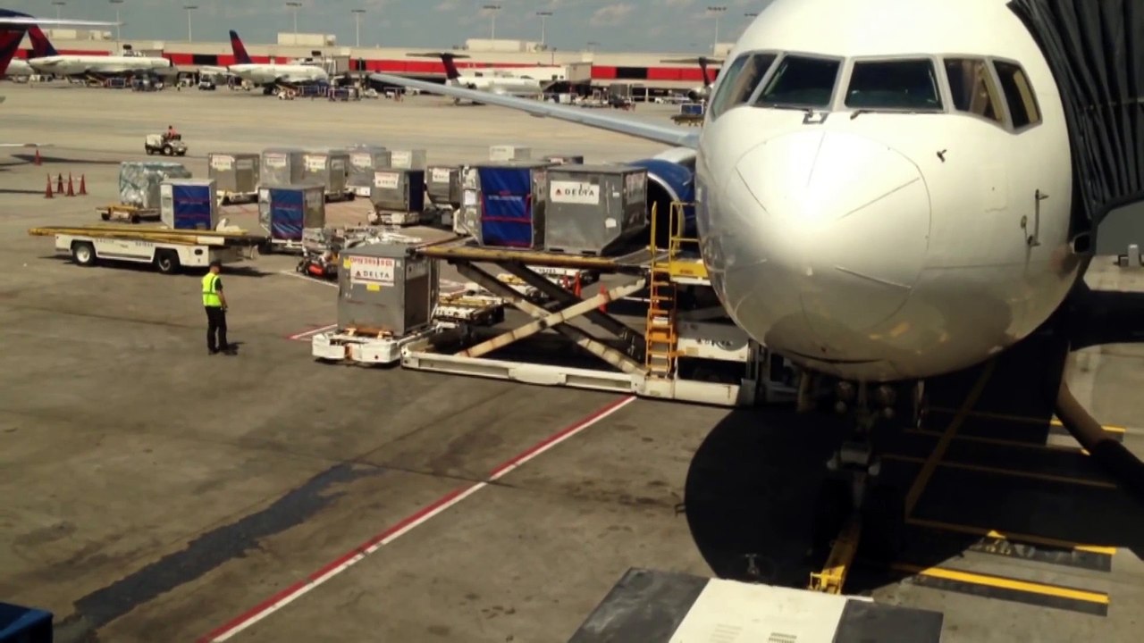 Nhận Gửi hàng đi Singapore, China, Korea, JaPan , India, Australia, New Zealand,0985225760