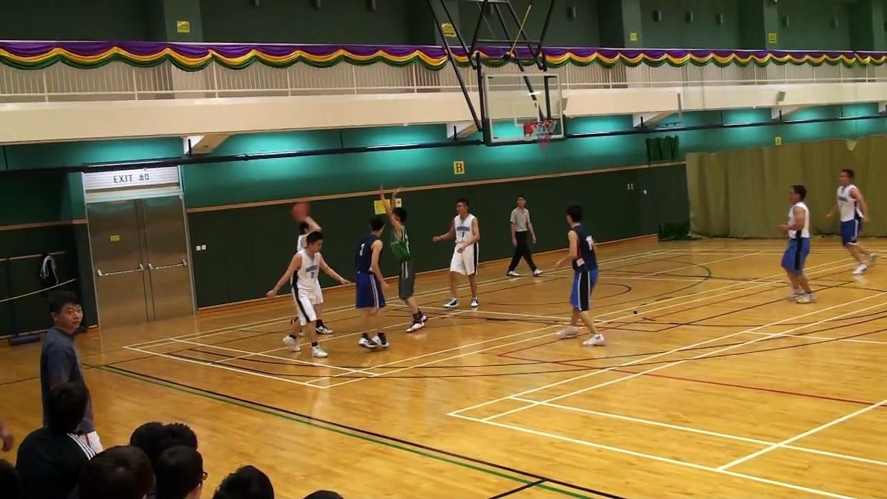 10/04/2011 Auroras vs. 柏毅A 屯門元朗之友籃球聯賽