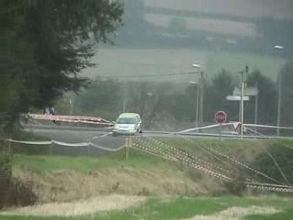 T NUSBAUMER CLIO Vreslesal de b