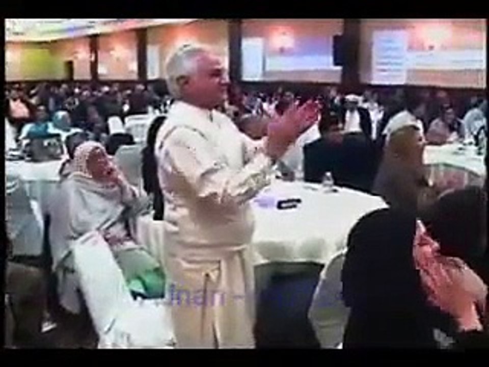 Best amazing urdu poetry Jo bhi thakya thora tha. Ab bi aisa hota hoga