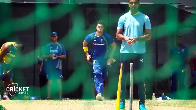 Why is Mitchell Starc smiling- Watch how Mitchelle Starc is scaring the Australian Batsmen in Nets