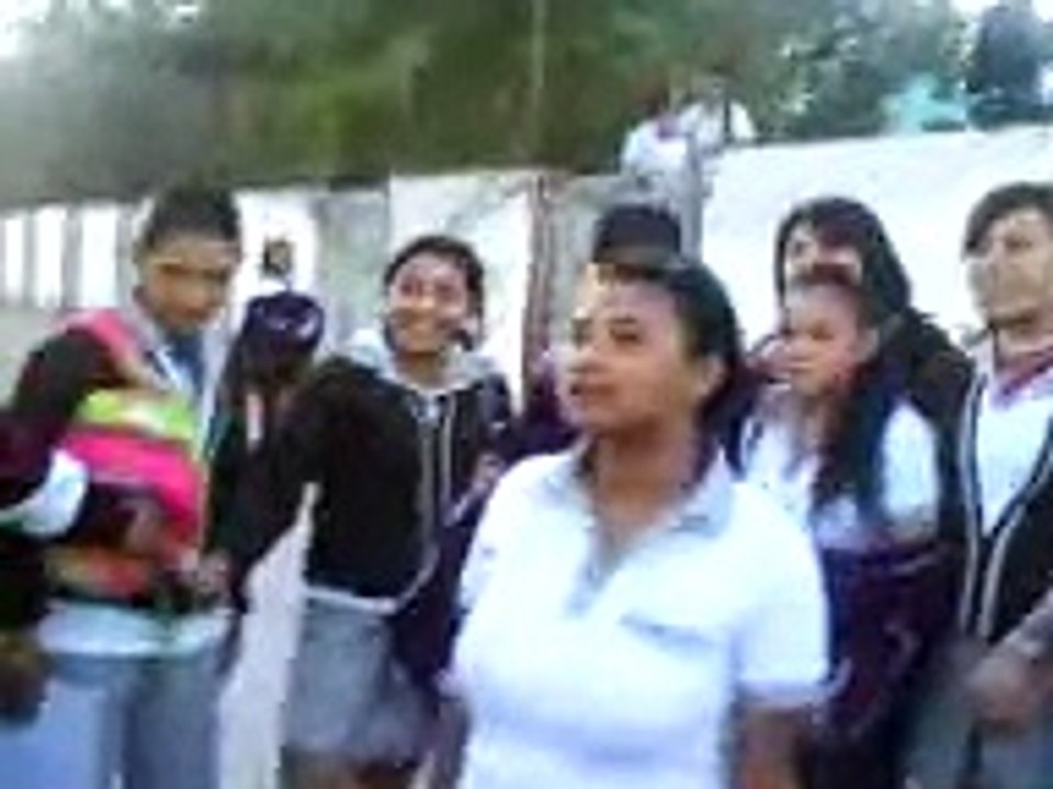 Pelea DE KAREN 25