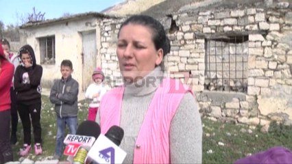 Report TV - Tepelenë, Qendra Shëndetësore Beçisht kthehet në banjo publike