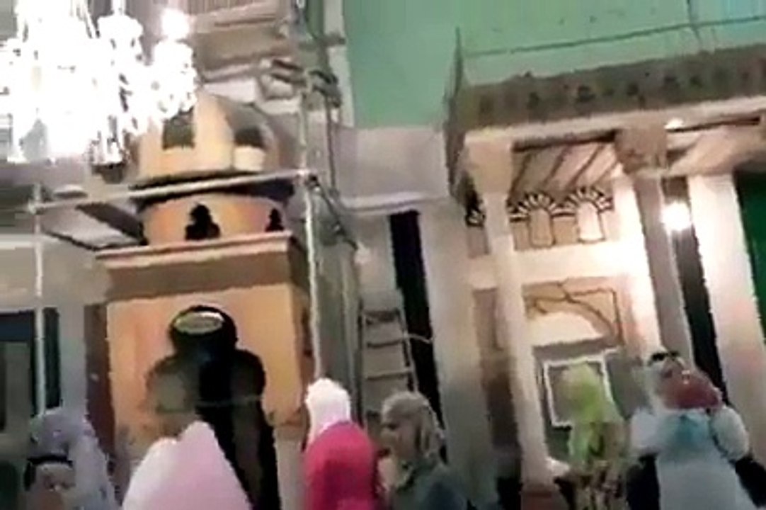 مزار حضرت ابراہیم آپ کی بیوی حضرت سارہ آپ کے کے بیٹے حضرت اسحاق اور.ان کی بیوی حضرت ربیقہ کی قبر مبارک