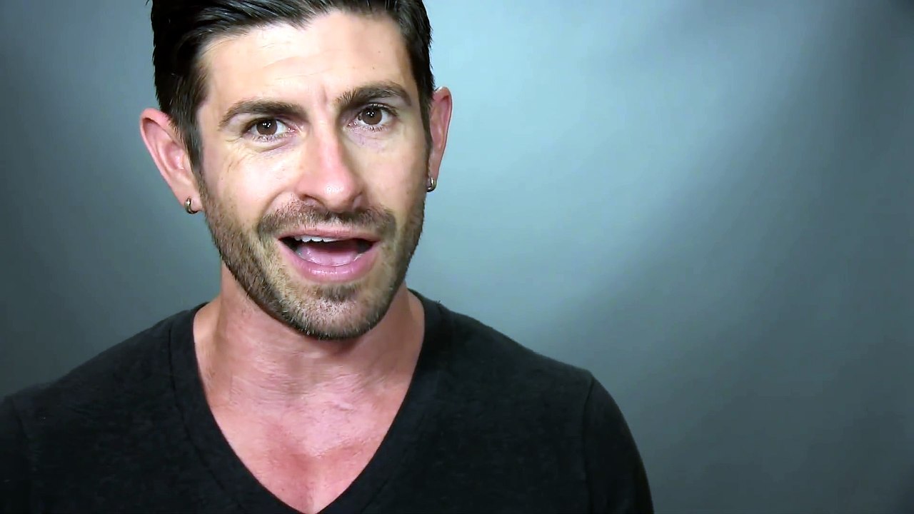 How To Lose  Love Handles   Love Handle Reduction Tips