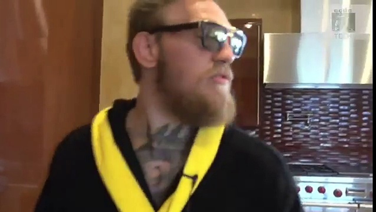 CONOR MCGREGOR in depth tour of Mac mansion in vegas for ufc 189 camp