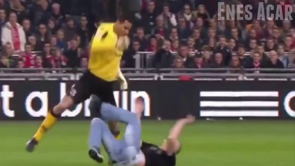 Sahaya İnen En Çılgın En Kaçık Taraftarlar