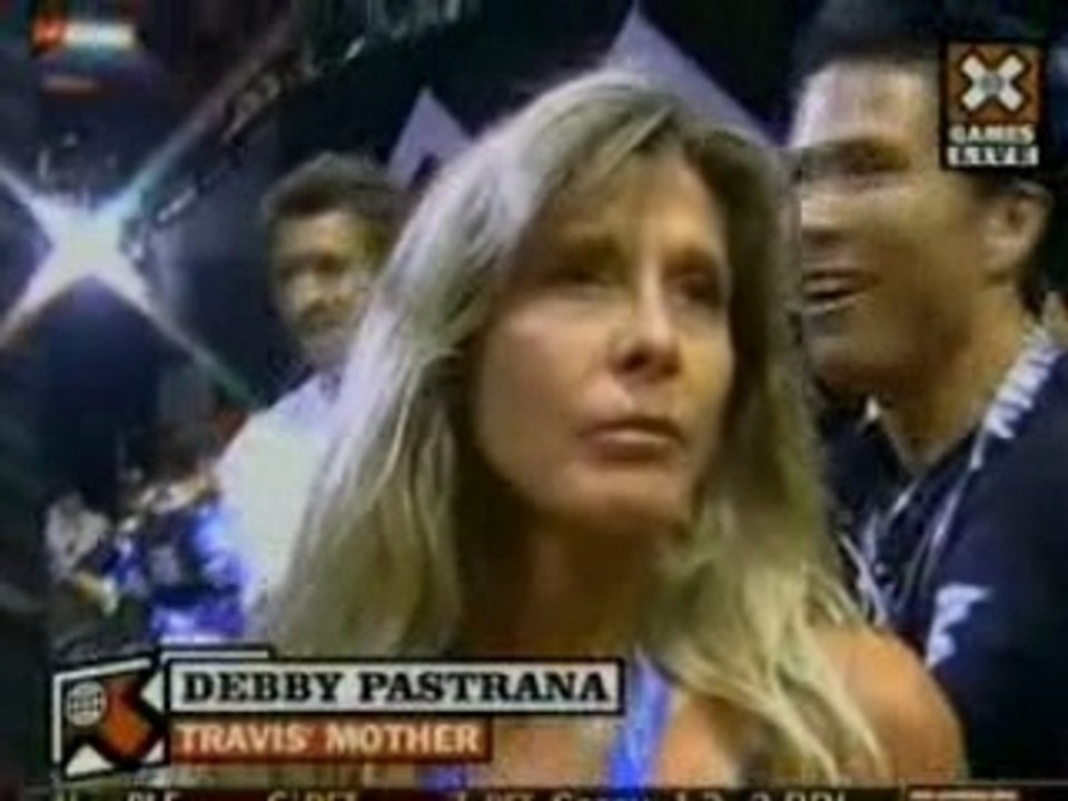 Travis Pastrana - XGames 2006 - Double Backflip Big Air X-Ga