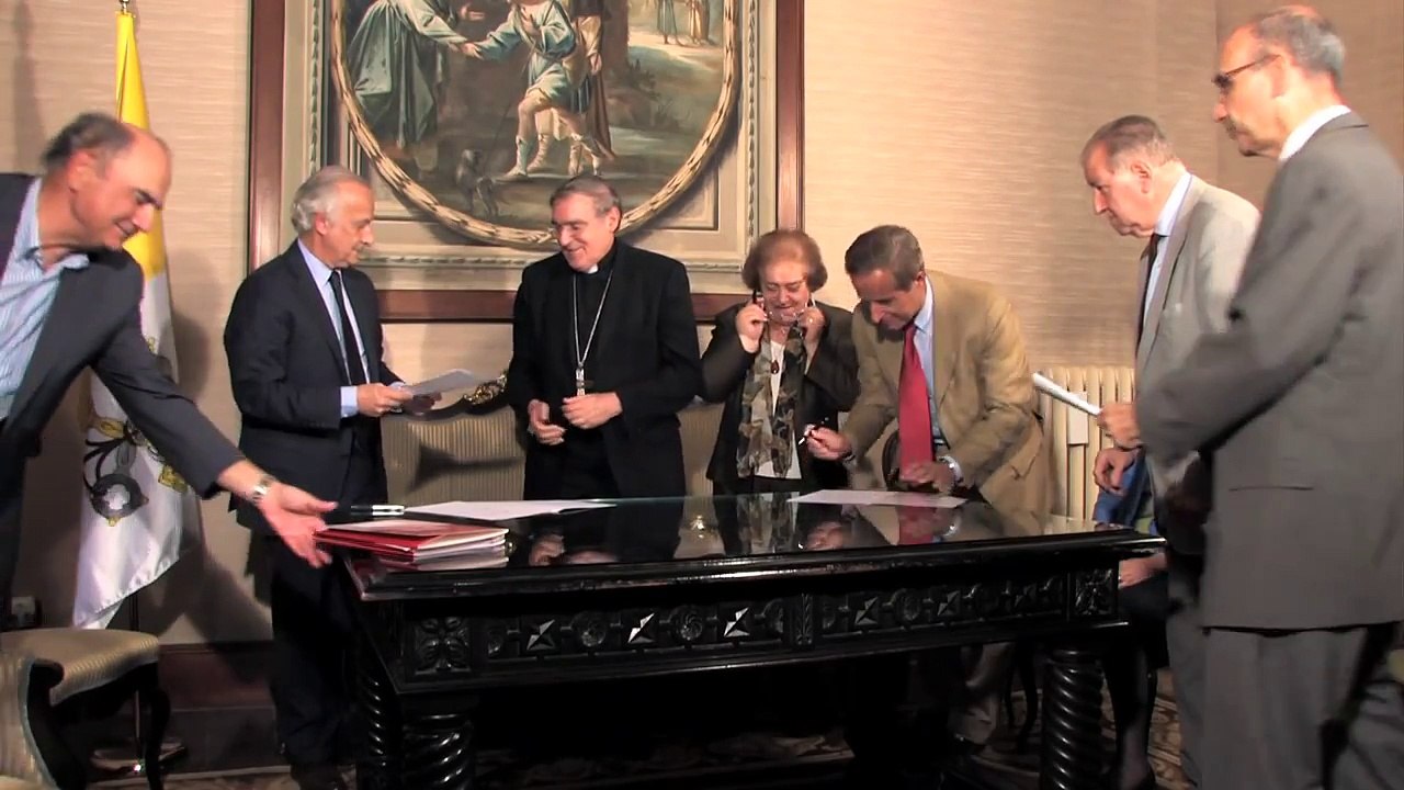 ¿Qué es Operación Visión? Firma del convenio con Cáritas. 15 Octubre 2013.