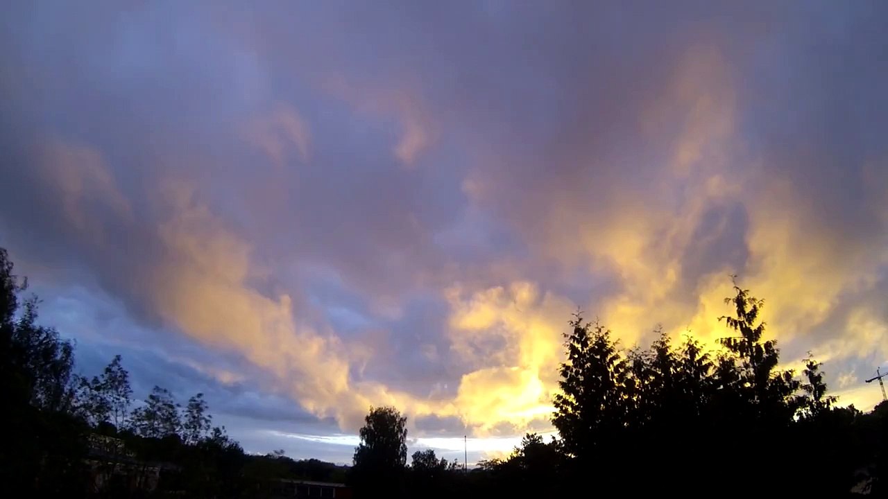 SUNSET CHANNEL  2013-05-23 timelapse 10.868°48.371° goprohero3black