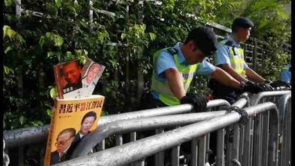 Miles de personas desafían a China apoyando al librero hongkonés liberado