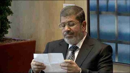 Un tribunal egipcio condena de nuevo a cadena perpetua a Mursi por espionaje