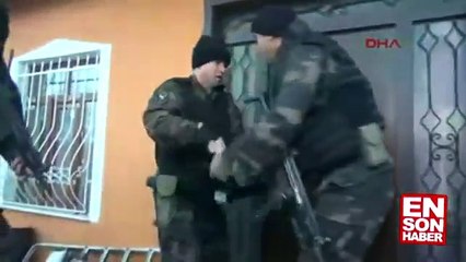 Konya'da baskına giden polisinin çelik kapı ile imtihanı