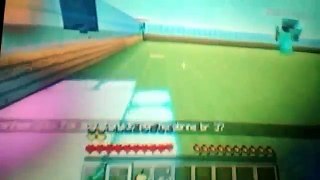 Fui jogar minecraft para Xbox 360 e olha no que deu