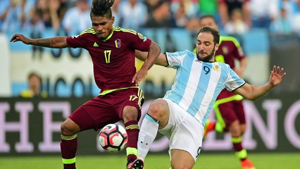 Argentina golea 4-1 a Venezuela y pasa a semifinales de Copa Amé