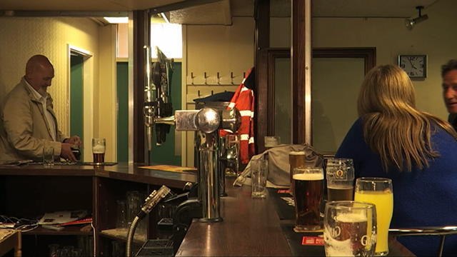 Brexit : le débat reprend après le meurtre de la députée Jo Cox - Le 19/06/2016 à 12h33