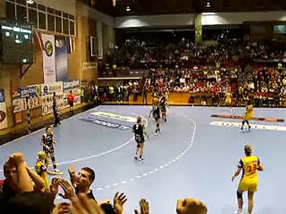 OLTCHIM:ITXAKO 27:26(15:14) [Gol Patricia Vizitiu]{1}