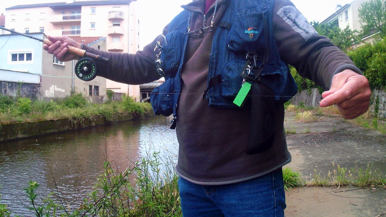 DSCF0054  le 18/06/2016 pêche a la mouche sur le sichon parcours 2ème catégorie vichy