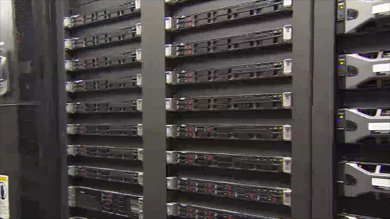 قراصنة روس يسرقون معلومات عن ترامب