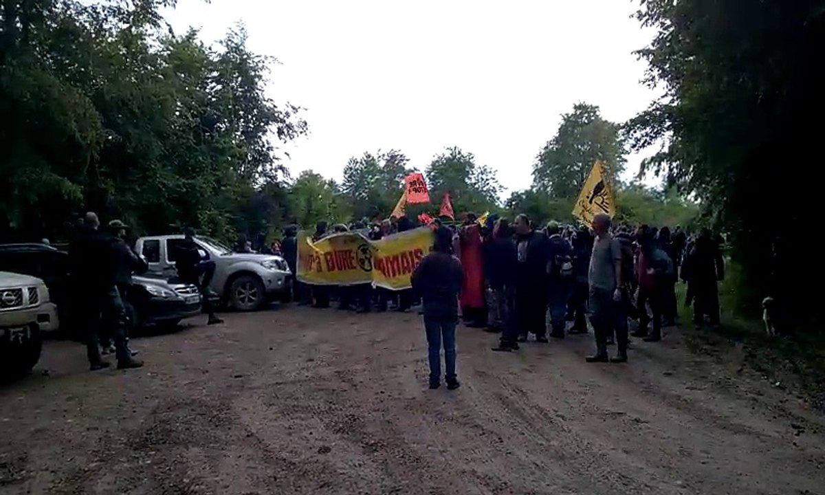 MANDRES-EN-BARROIS Manifestation contre les projets de l'Andra