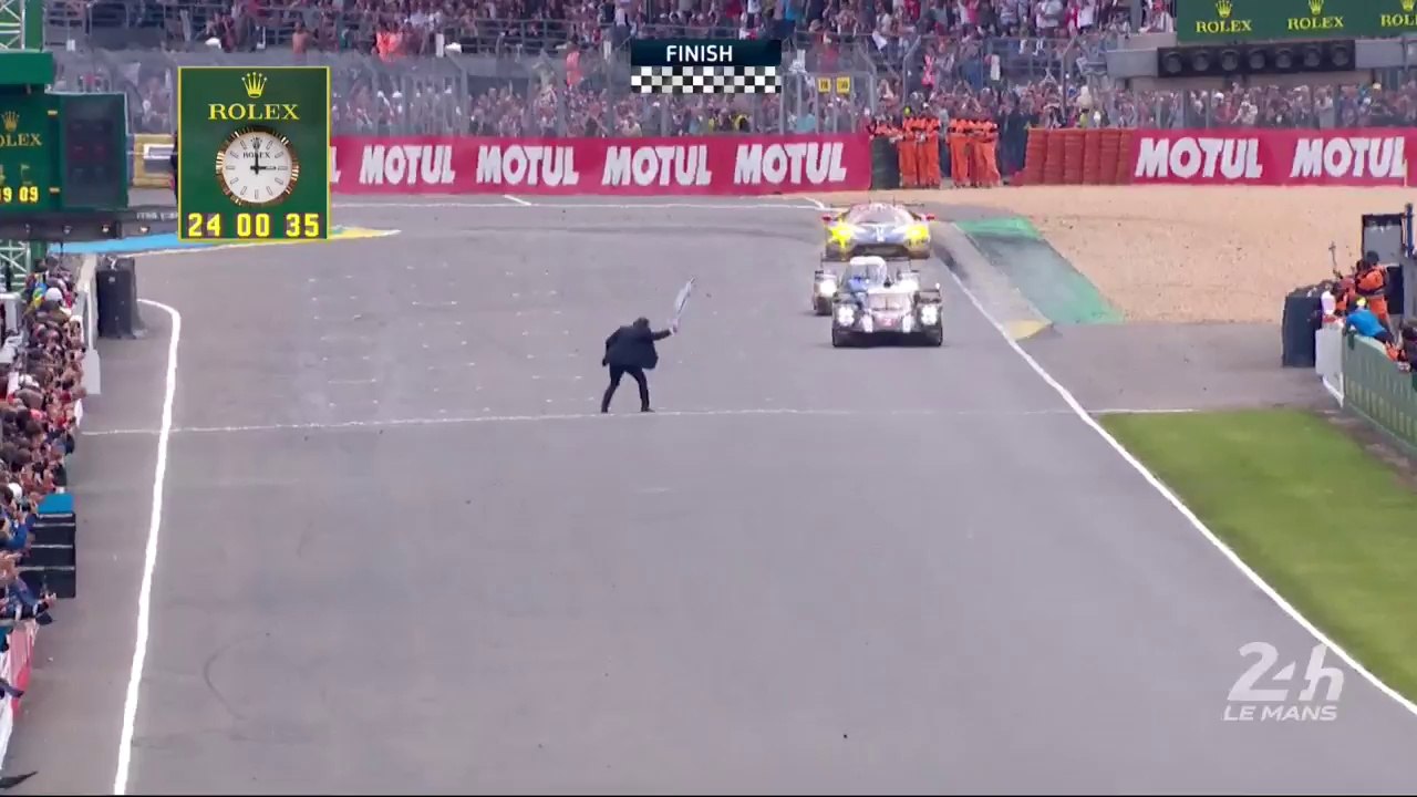 24 Heures du Mans 2016 - Victoire de Porsche dans un finish incroyable!